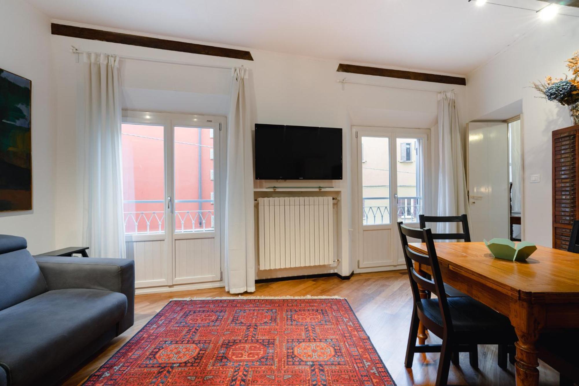 Palazzo Rialto Antique Apartment Bologna Bagian luar foto